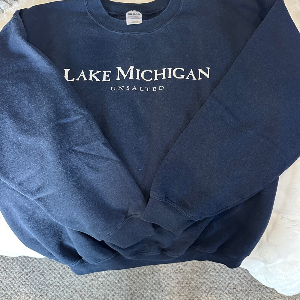 Gildan Navy Lake Michigan Crewneck Sweater